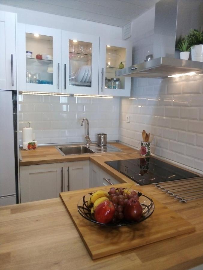 Charming Holidays In Martianez Leilighet *